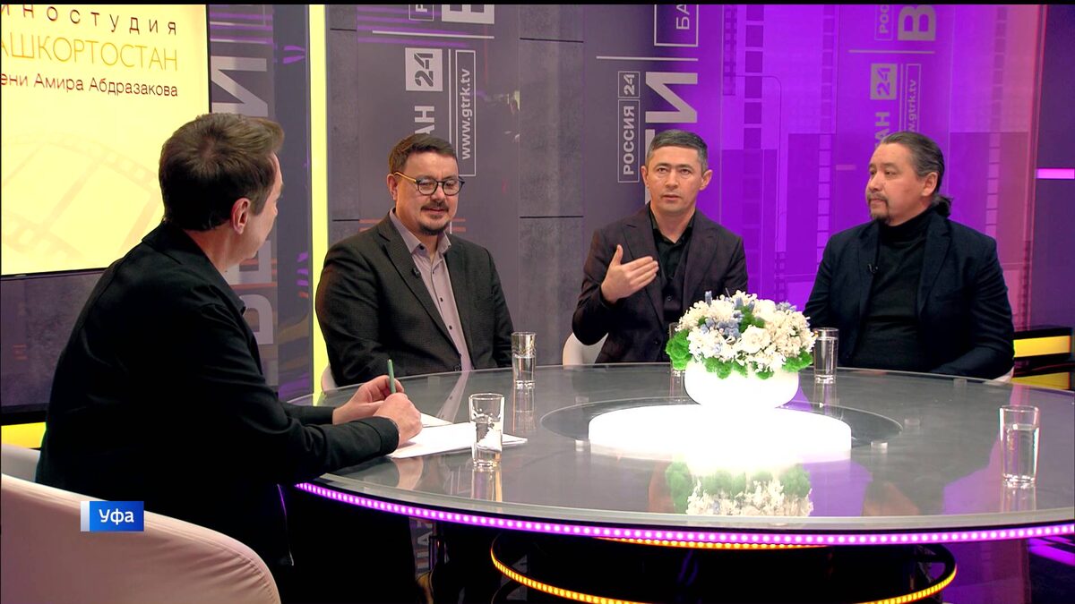    Гостями программы «Вечер с Рустэмом Габбасовым» стали кинематографисты и мультипликаторы киностудии «Башкортостан»