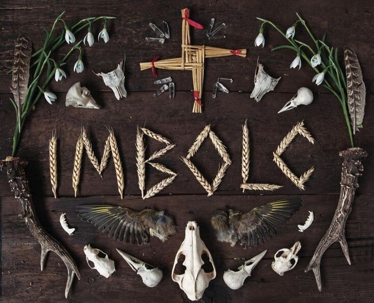 В Имболк изготавливают амулеты и домашние обереге из соломы