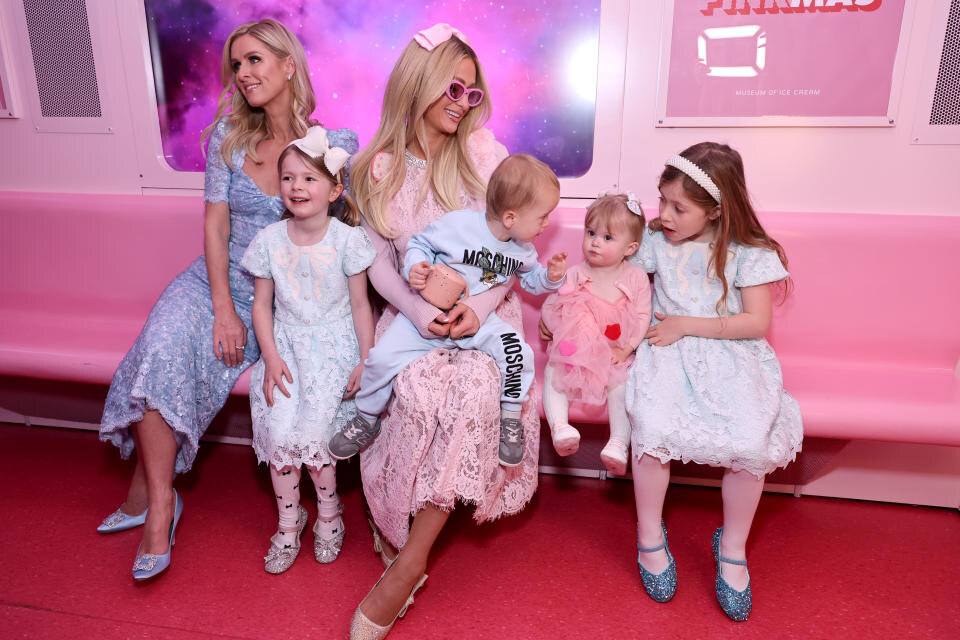 Листайте вправо, чтобы увидеть больше изображений