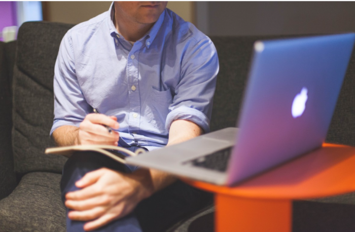 Как говорили герои сериала про милицию «Улицы разбитых фонарей»: – Это наша корова и мы её доим / Фото: pxhere.com