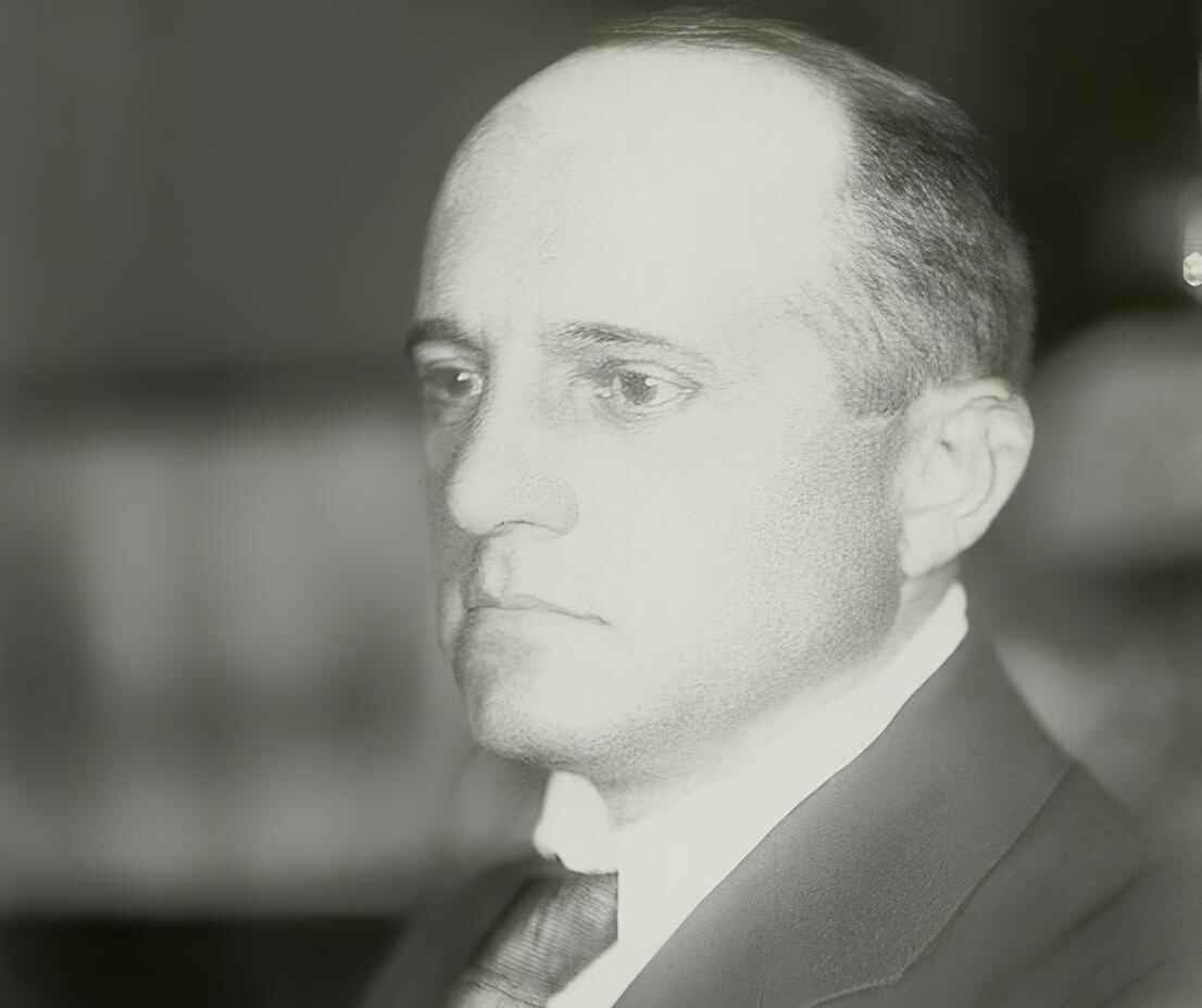 Станислав Жуковский