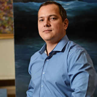 Владимир Микрюков