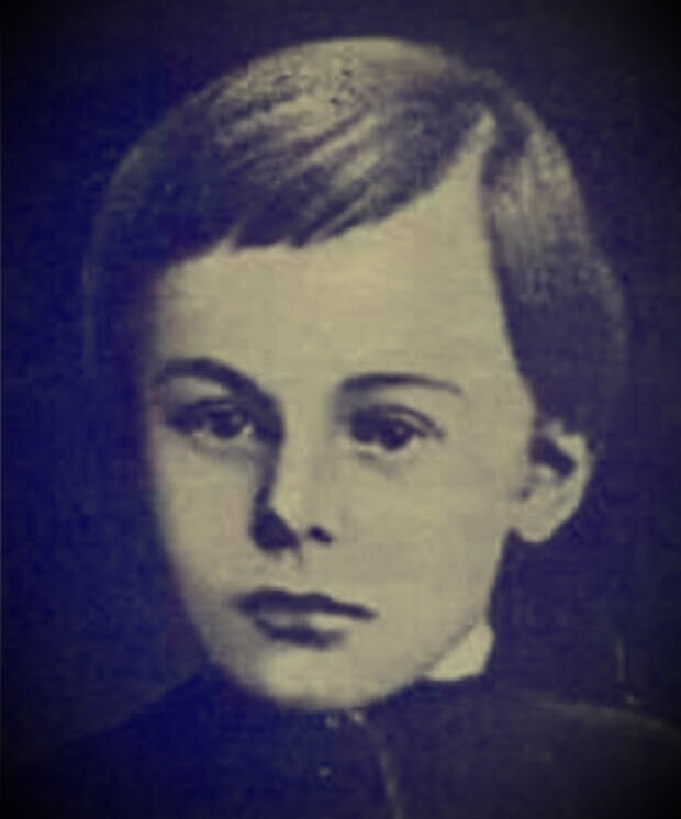 Николай Васильевич Гоголь в детстве. Изображение взято с Яндекс картинок.