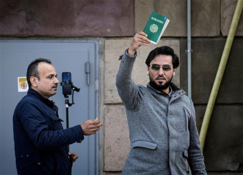 Салван Момика и Салван Наджем