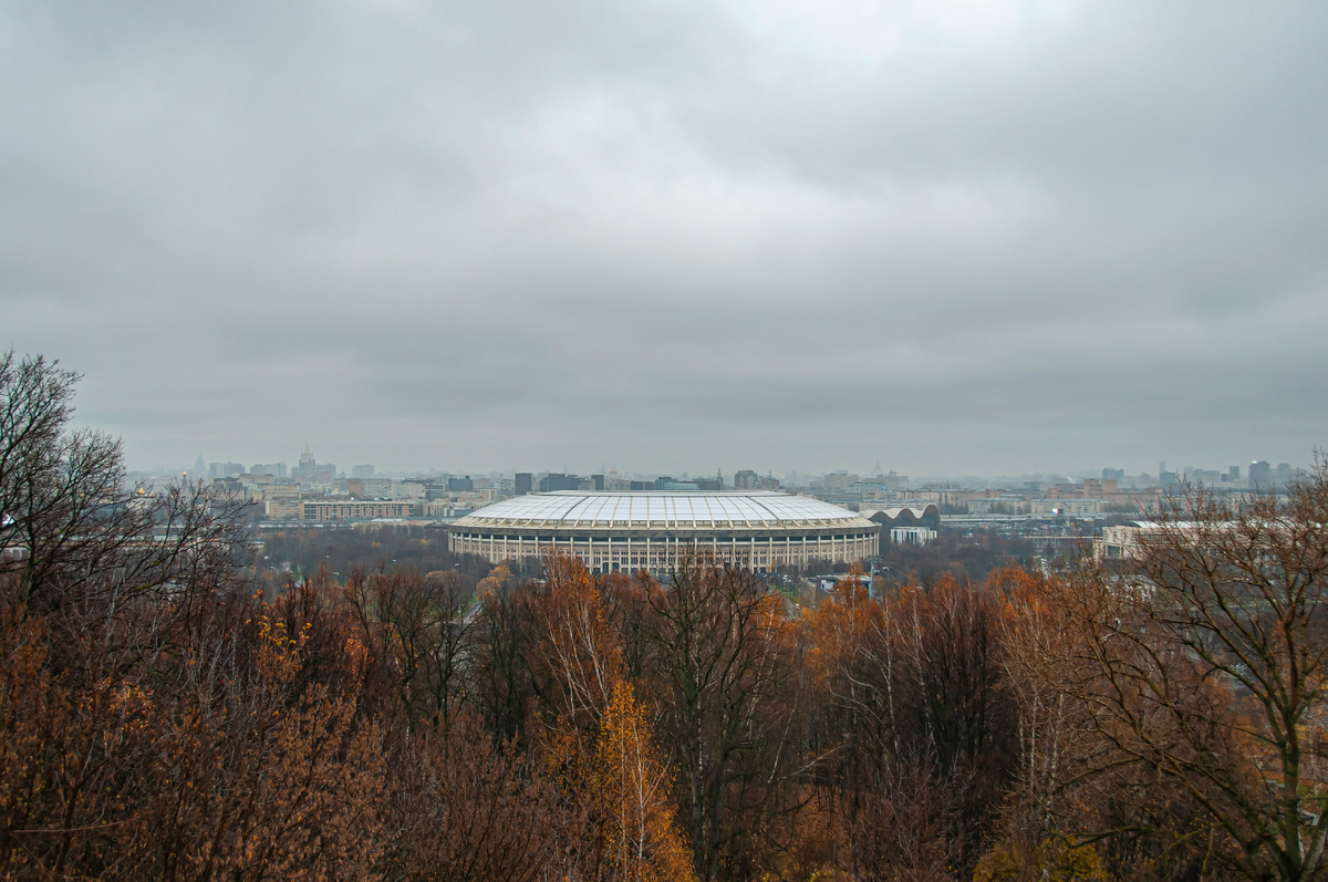 Стадион "Лужники", в советские годы — Центральный им. В. И. Ленина, принимал открытие и закрытие ОИ-1980, и для этого инфраструктуру-то подтянули!…