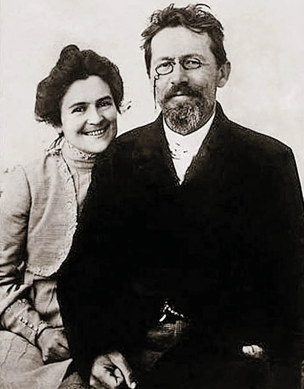 Антон Павлович Чехов с женой Ольгой Книппер (фото взято с сайта culture.ru)