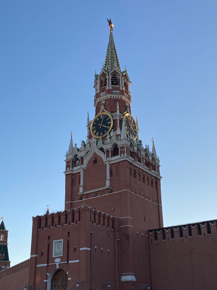 Стены Кремля 