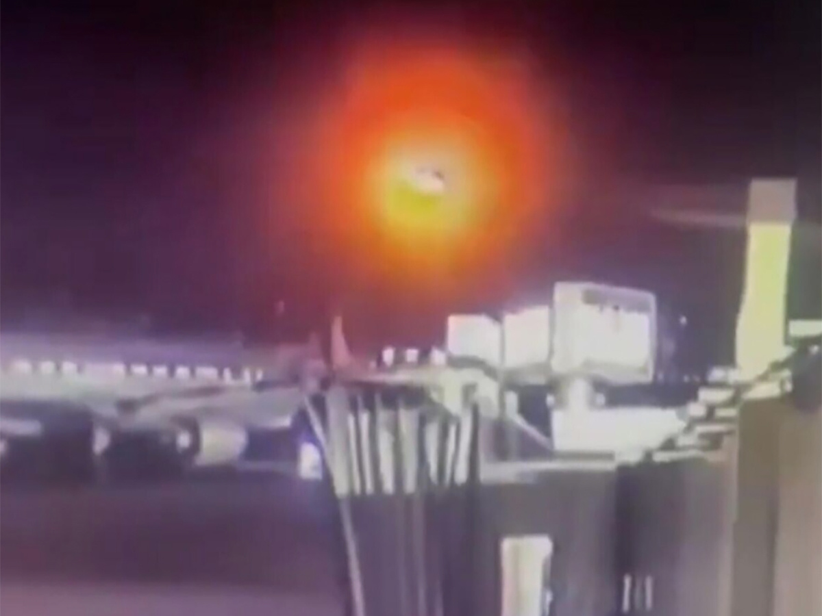 Момент столкновения, запечатлённый на камеру.