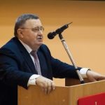 Заведующий кафедрой «Тепловые двигатели» МАДИ, доктор технических наук, профессор Михаил Георгиевич Шатров представил ключевые направления развития образования и научных исследований в области двигателей внутреннего сгорания (ДВС) в рамках своего доклада. Основные тезисы доклада подчеркивают необходимость модернизации образовательного процесса и повышение качества подготовки инженеров для работы в условиях современных вызовов отрасли.