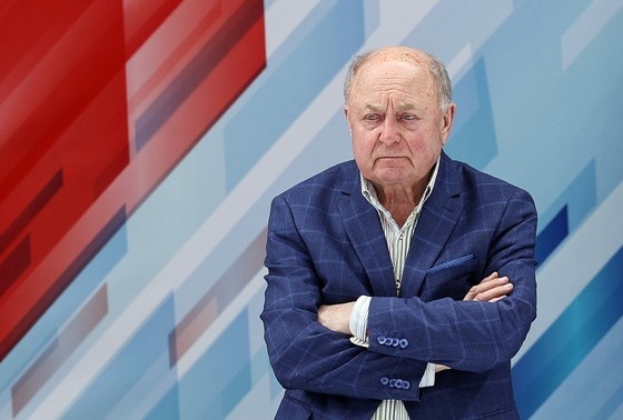    Алексей Мишин