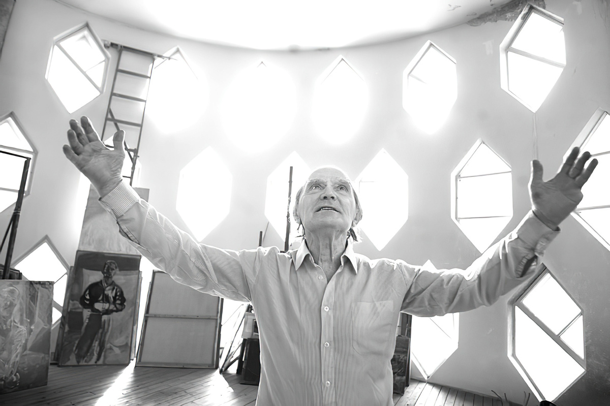 Художник Виктор Константинович Мельников в мастерской «Дома Мельникова». Источник: https://kaptilkins.livejournal.com