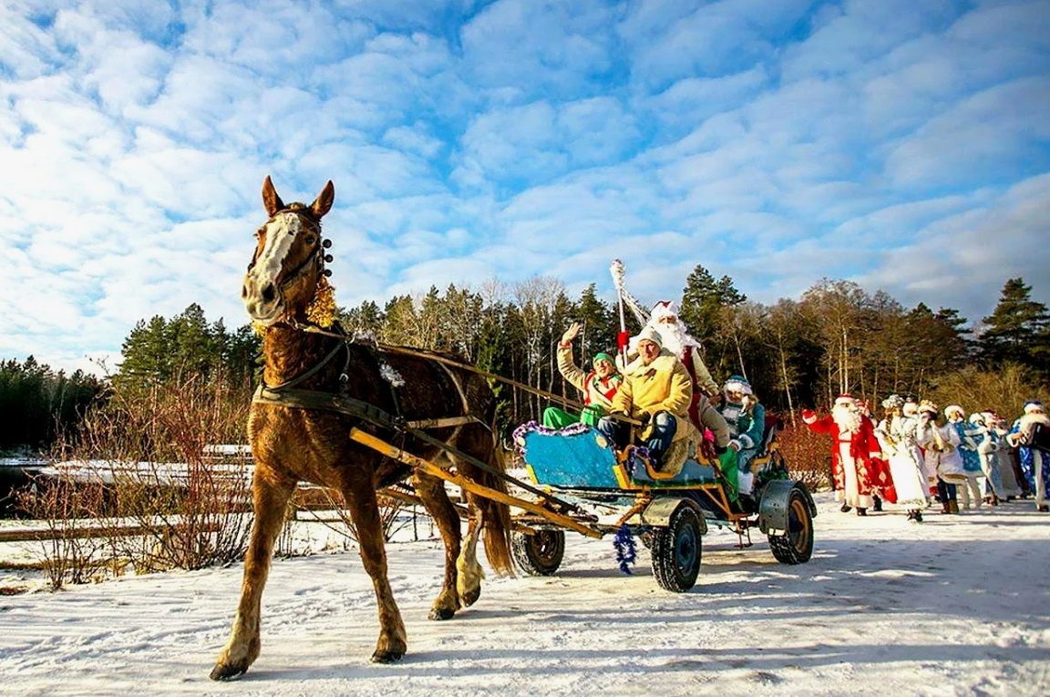 Атмосфера зимних праздников в Дудутках