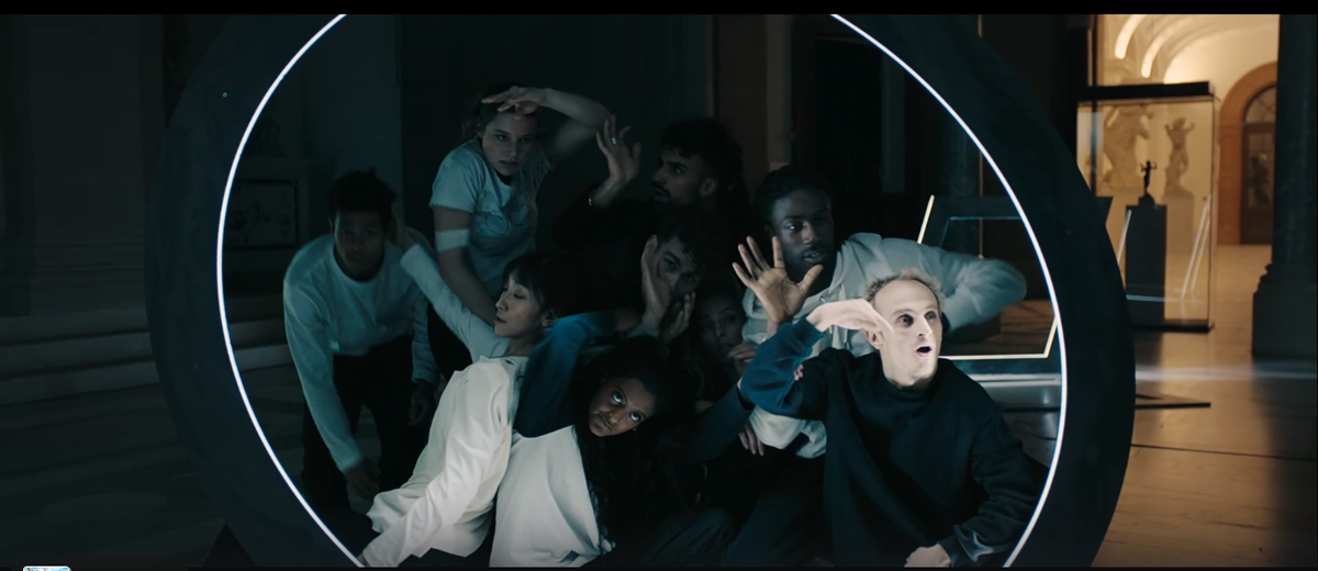 Кадр из фильма "Флай: Танец свободы"