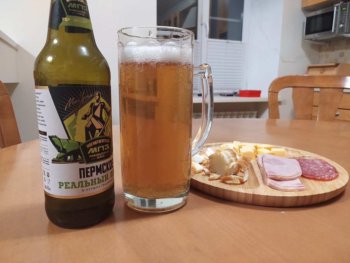 Если б я решил зайти к кому-нибудь в дом, а на нем были бы прибиты медвежьи лапы, я б не зашёл.