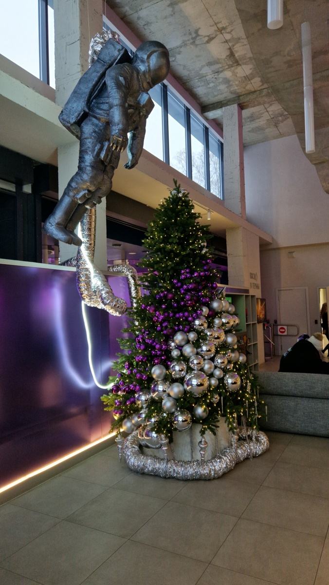 Первый этаж ресепшн.