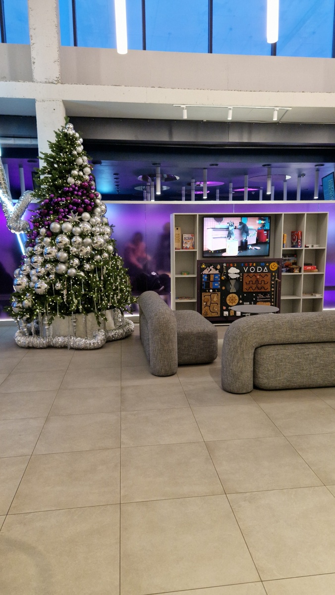 Первый этаж ресепшн.