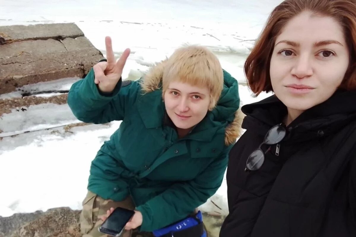    Подругу пропавшей в Чечне Седы Сулеймановой за пикет арестовали на 48 часов