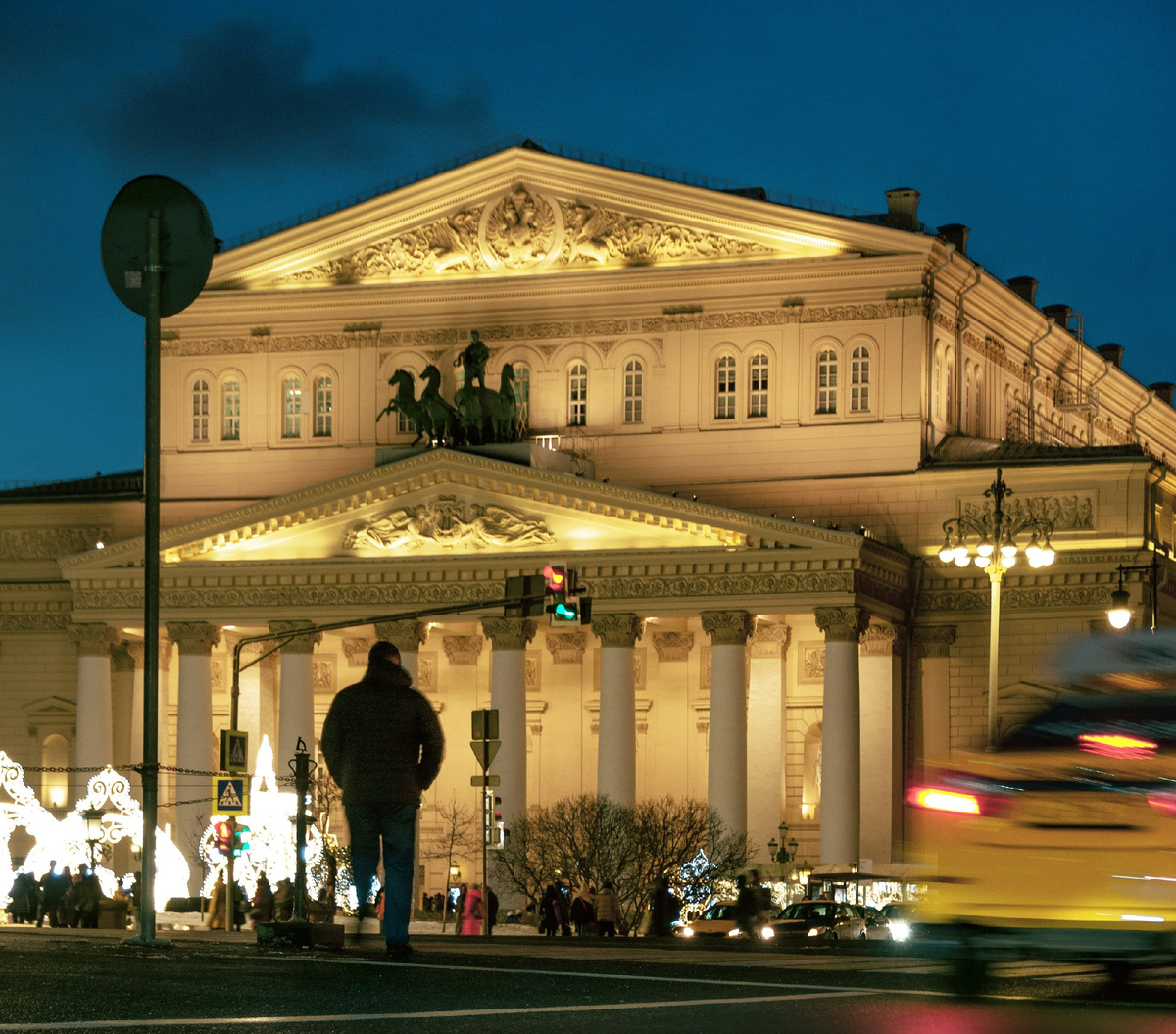 Большой театр. Изображение с сайта unsplash.com