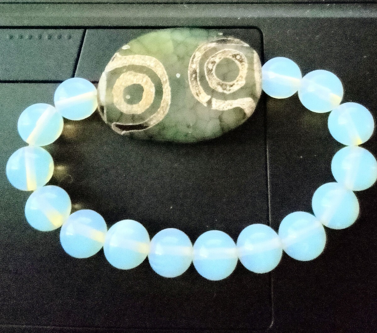 бусина дзи 2 глаза 