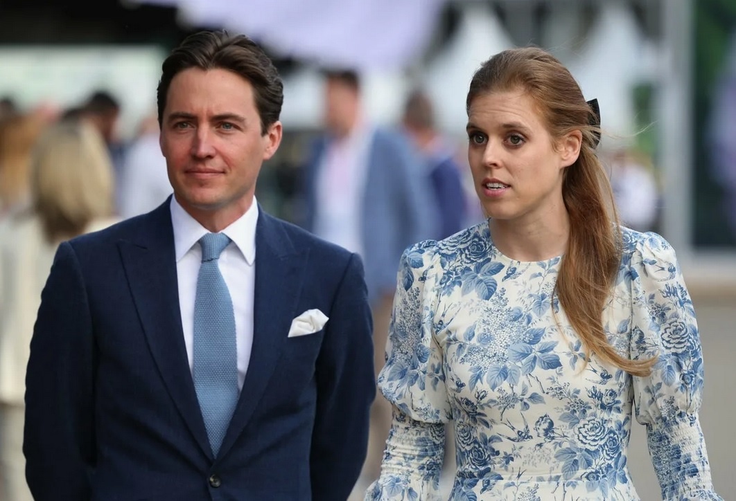 Принцесса Беатрис и ее супруг Эдоардо Мапелли-Моцци