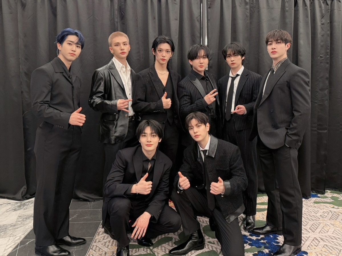    Stray KidsСоцсети