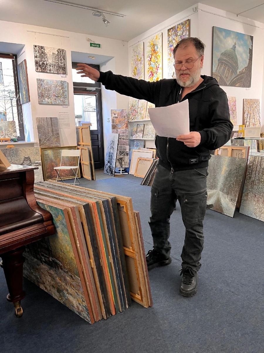 Художник Дмитрий Кустанович