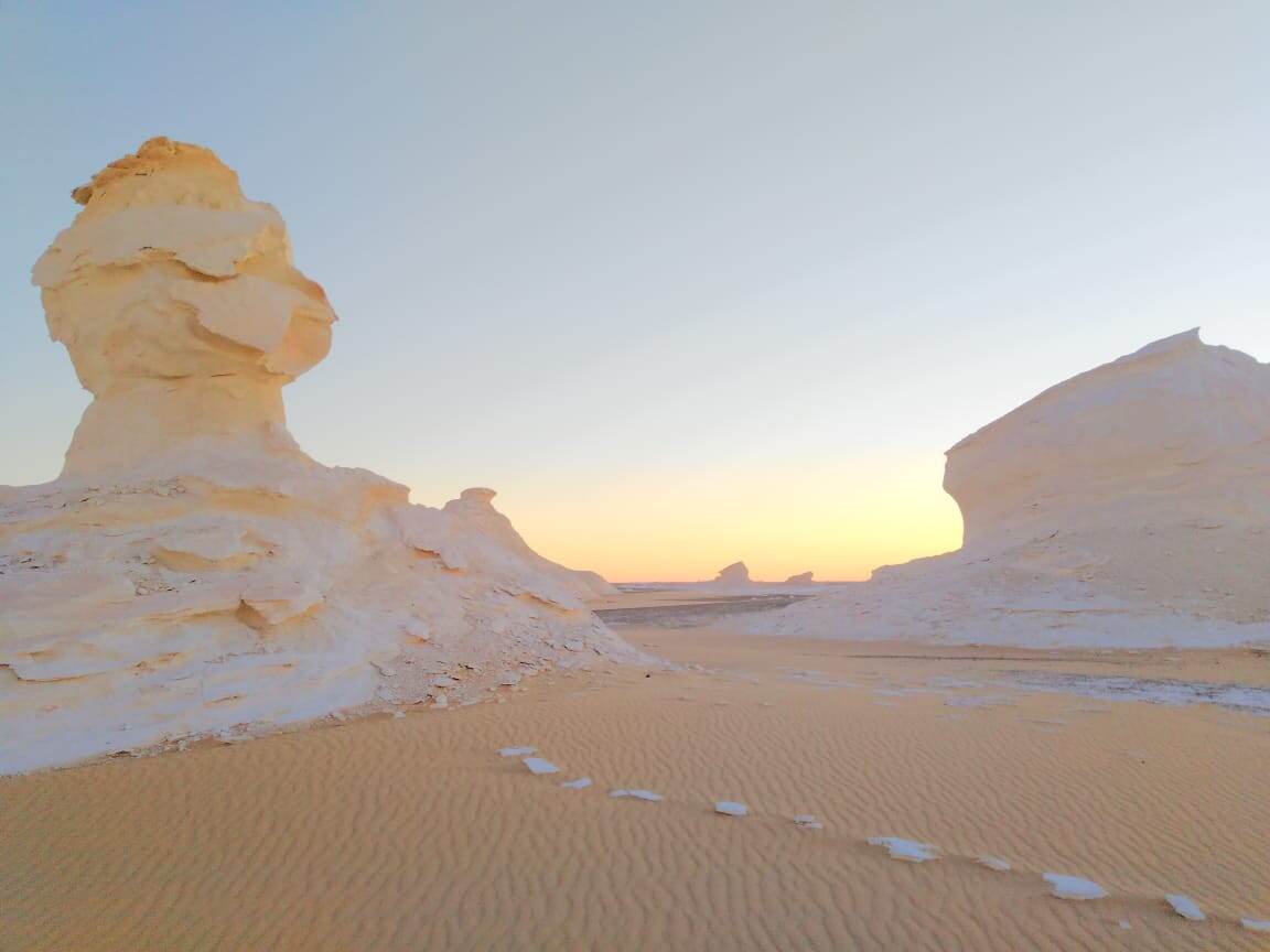 Где-то в Белой пустыне