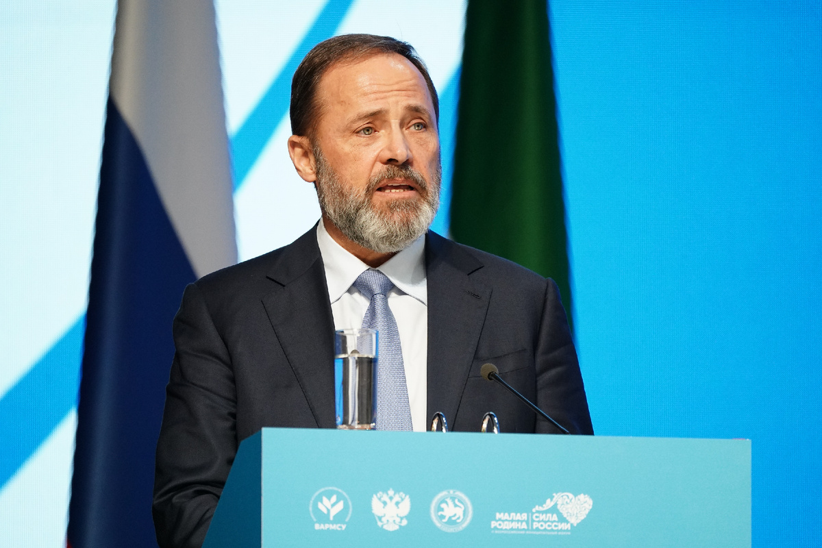 Игорь Комаров: «В новом цикле нацпроектов к 2030 году в России планируется благоустроить около 30 тысяч общественных пространств, из них более 6 тыс. – в регионах ПФО». Фото: © Салават Камалетдинов / «Татар-информ»