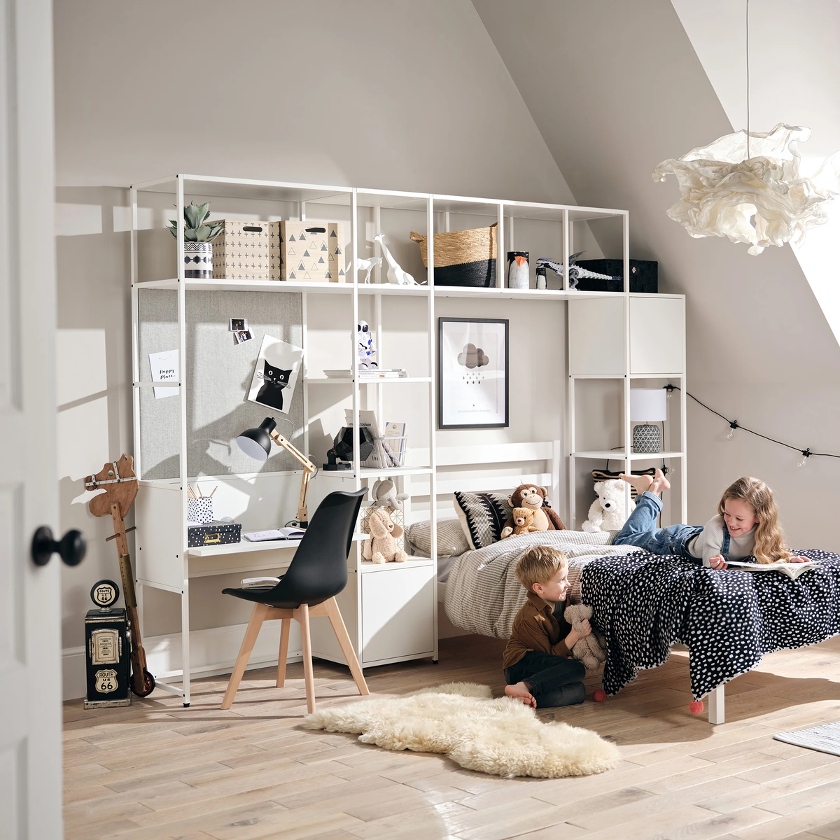 Как приучить ребенка застилать кровать?