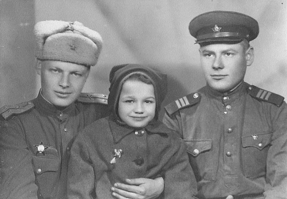 Как 8-летняя девочка умудрилась заслужить медаль "За боевые заслуги"