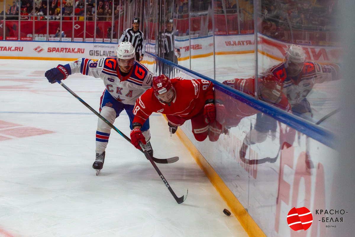 «Красно-Белая Волна». Фото: Денис Мжельский