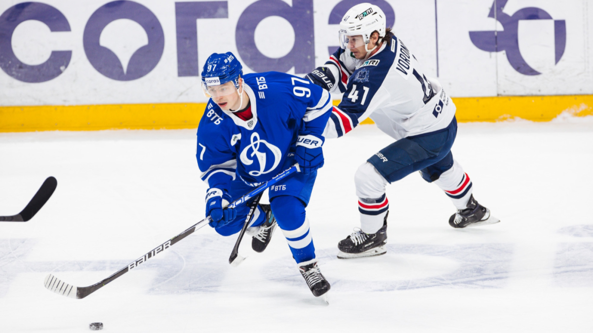    Динамовца Никиту Гусева и его партнёров нижегородцы сдержать не смогли