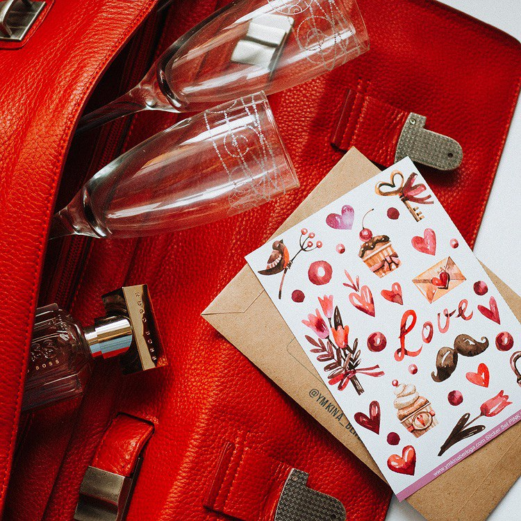 Контент я творила. Мне кажется, это был самый творческий период