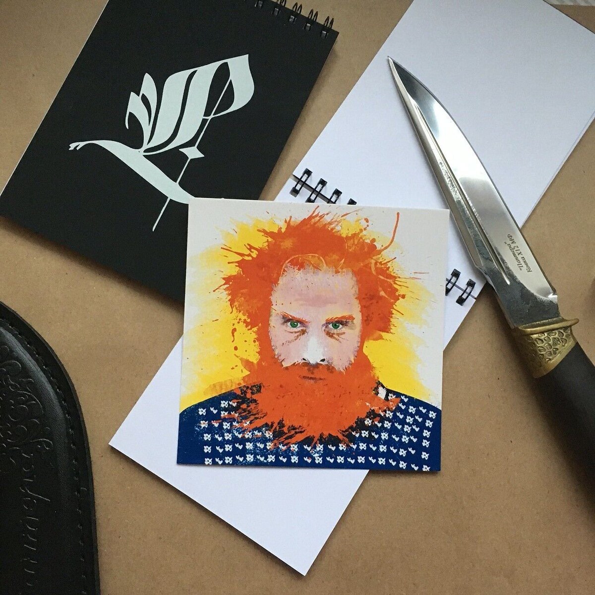 И даже такой контент был)) Узнали героя?