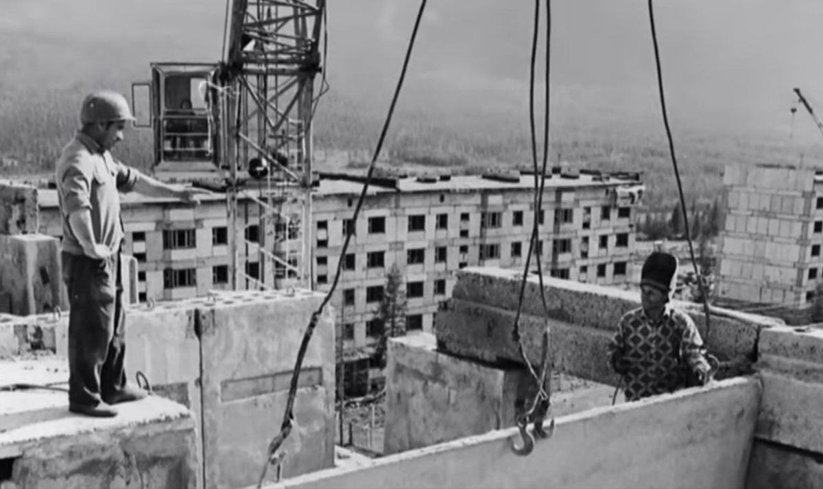 строительство дома