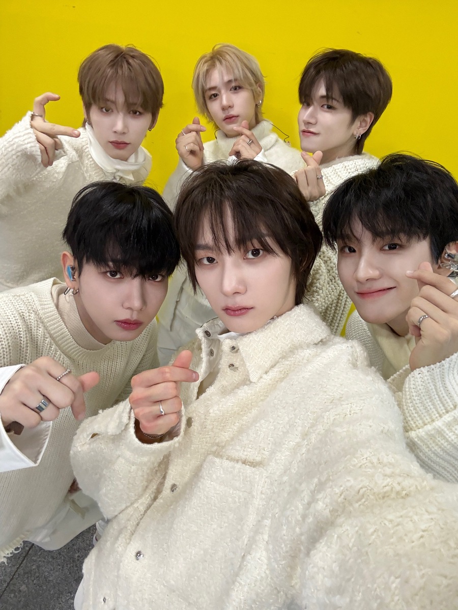    BOYNEXTDOORСоцсети