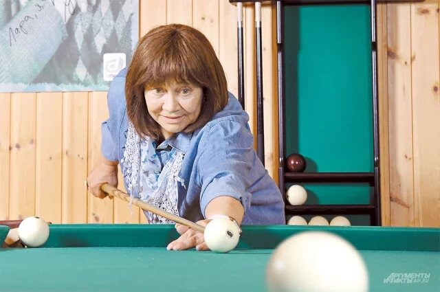    Почему бильярд гарантирует позитив Ларисе Лужиной?