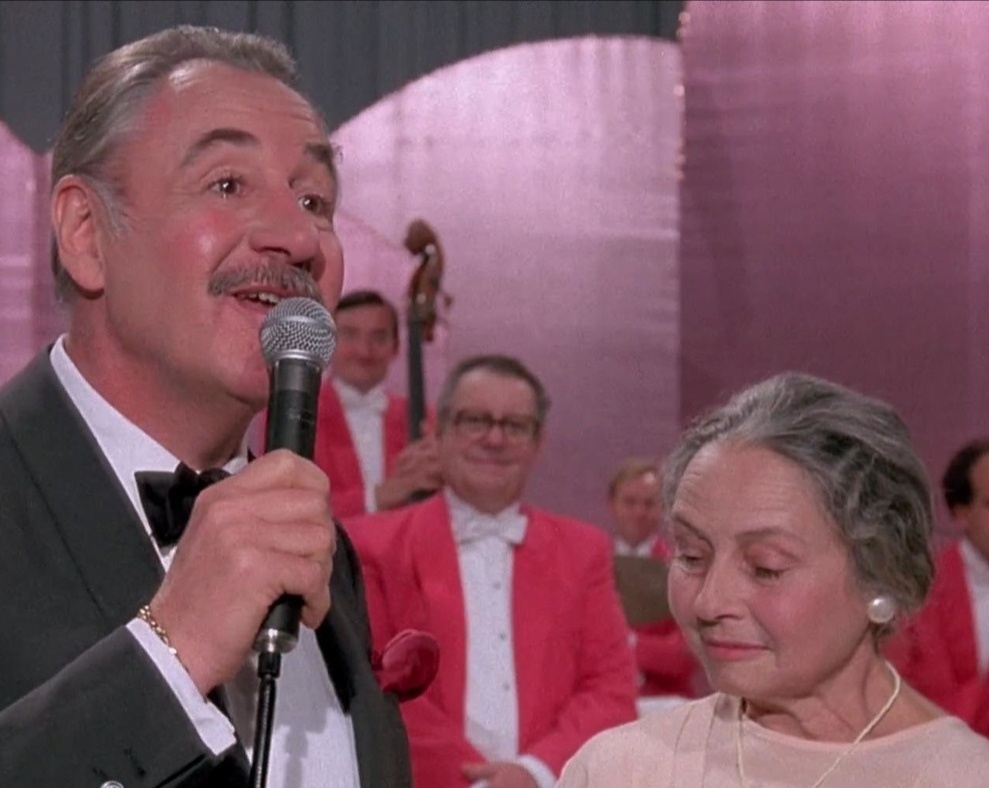 Кадр из фильма "Маски".