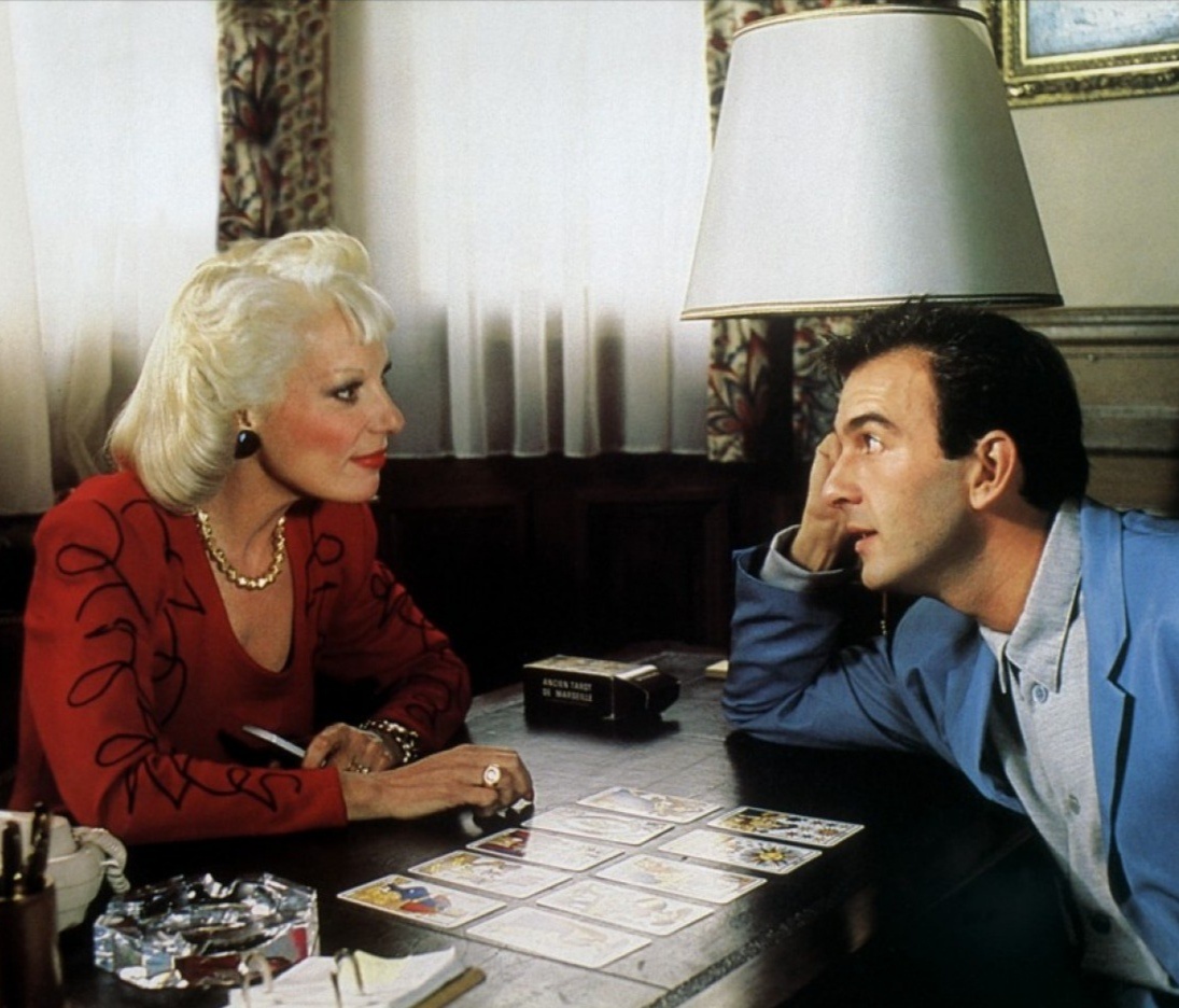 Кадр из фильма "Маски".