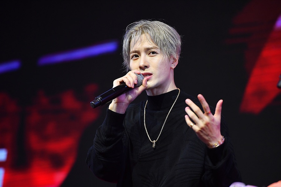 Джексон Ван 