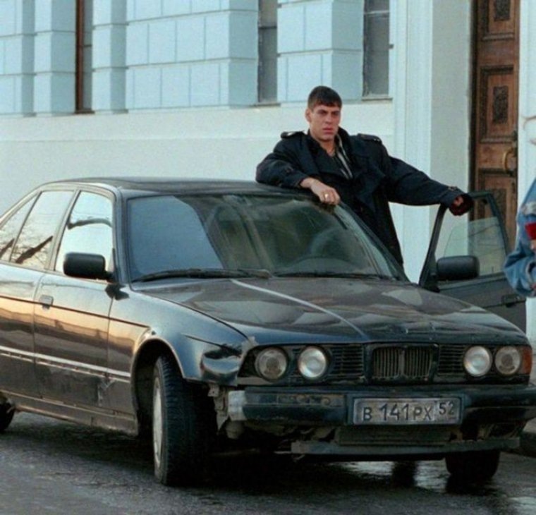 BMW Е34 в сериале «Бригада». Фото: Скрин из фильма