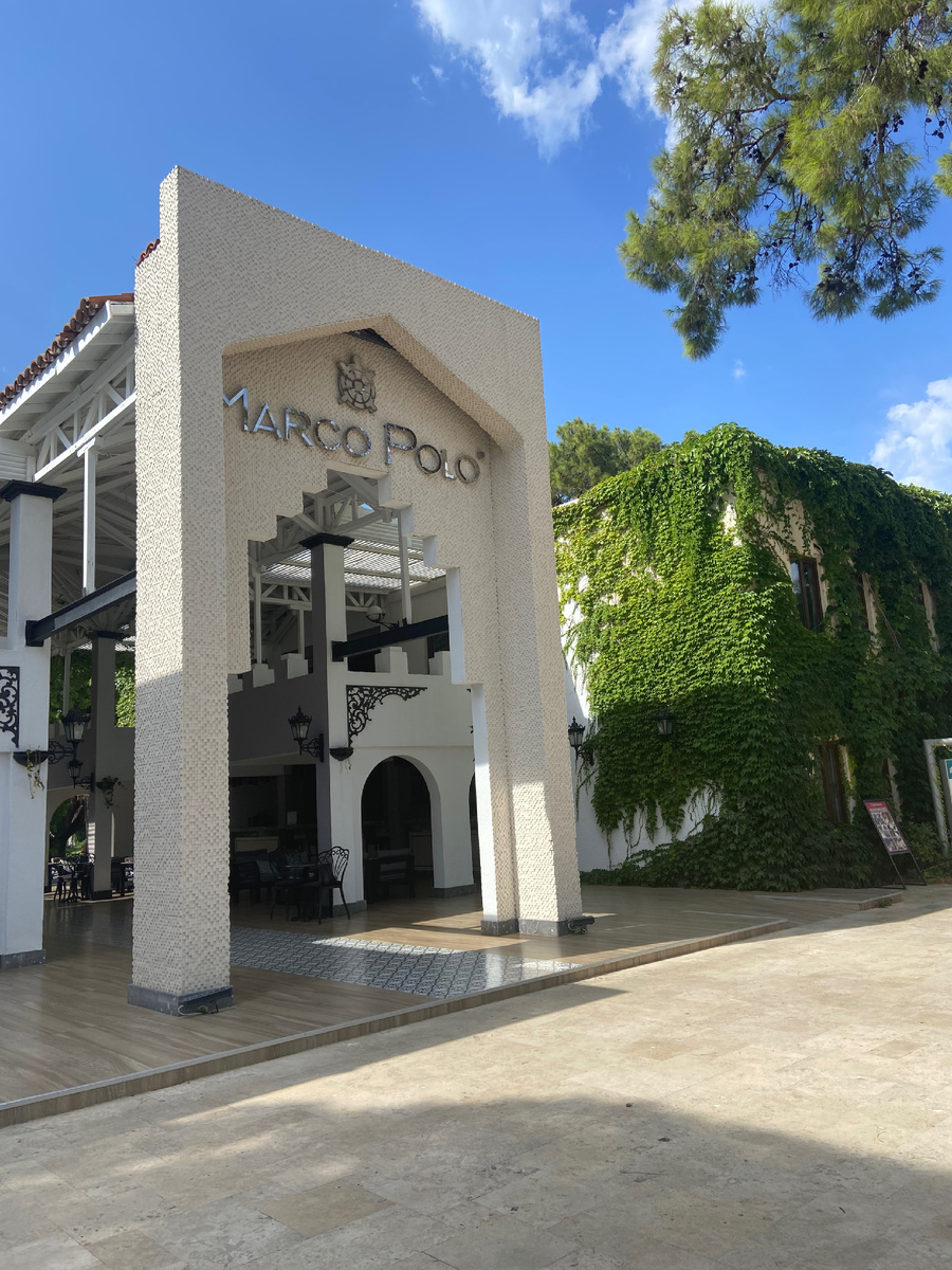 Уличный гест релейшн - тут решат любой ваш вопрос