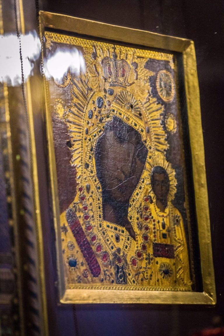 Казанская икона Божией Матери, пребывающая в храме Воскресения Словущего на Ваганьково