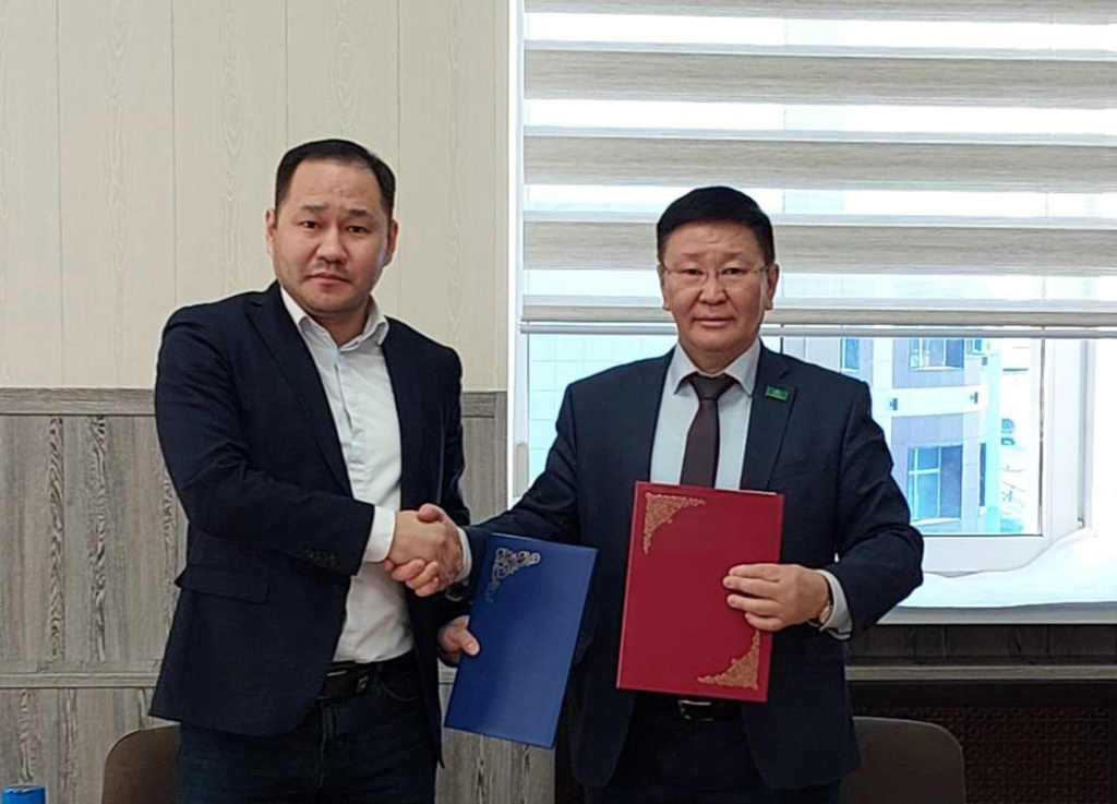 Жатайская судоверфь получила первый заказ / Фото: Минтранс Якутии  📷
