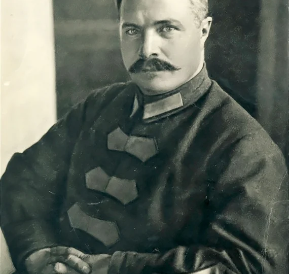 Яркая жизнь и странная смерть Михаила Фрунзе