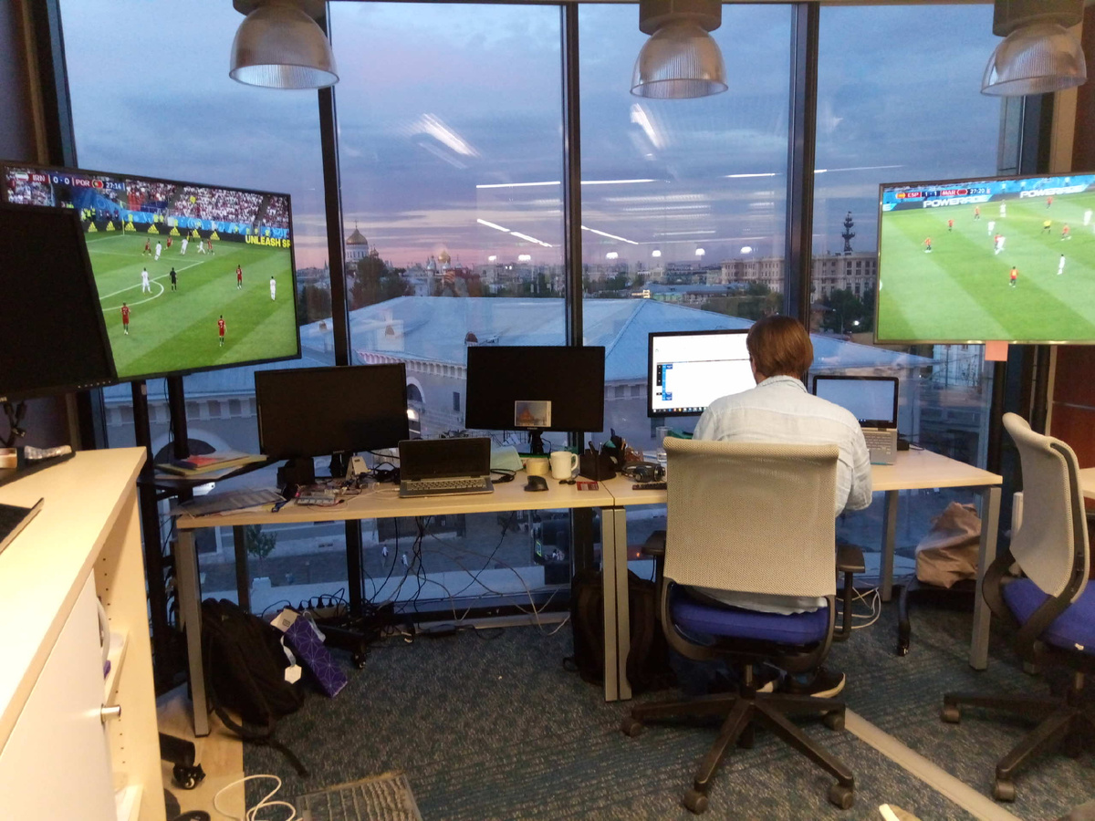 Так мы организовали наши рабочие места на время Чемпионата мира по футболу в России