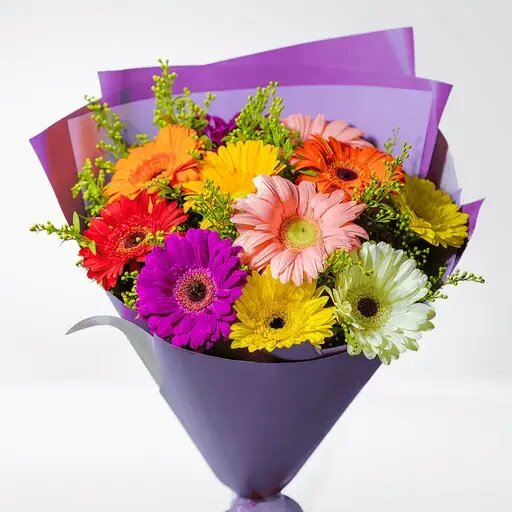   Яркий зимний букет цветов, заказать на AzaliaNow Вера Курилыч