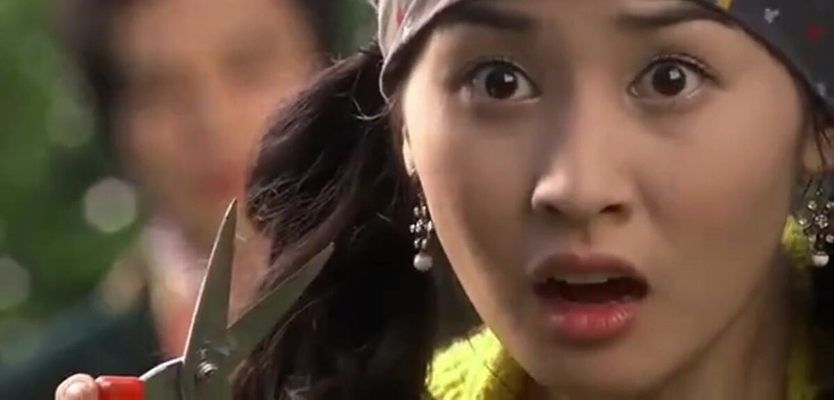 Озорная и задорная Ли Да Хе