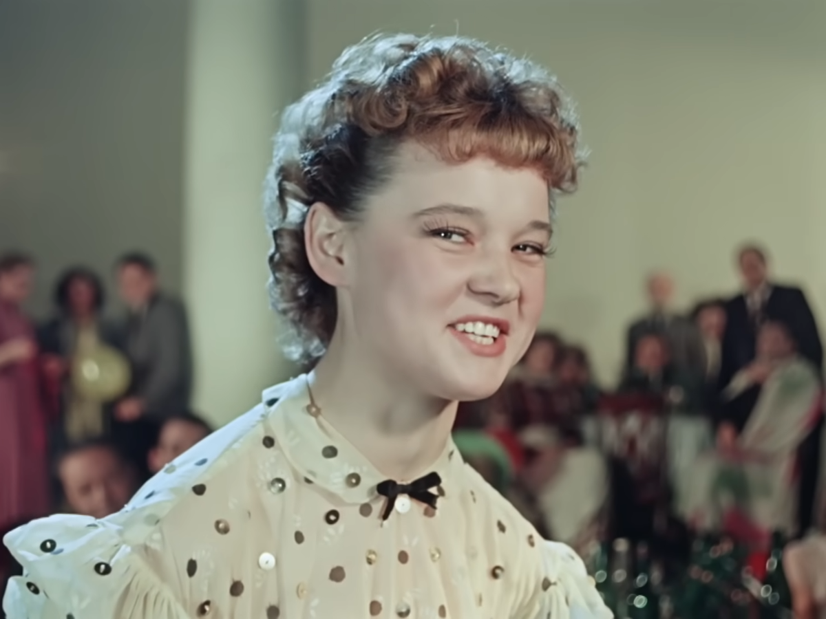 Кадр из фильма «Карнавальная ночь», производство кинокомпании «Мосфильм», режиссёр Эльдар Рязанов, 1956 г.