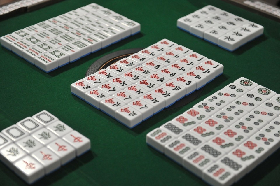    Во Владивостоке можно научиться играть в маджонг Дарья БЕСКОРОВАЙНАЯ